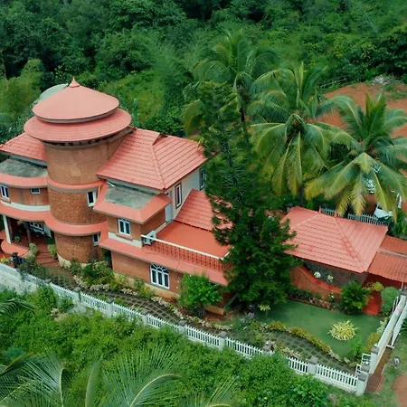 Hillside Retreat, Ponda, Goa Villa